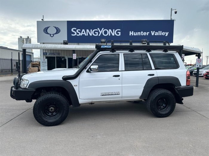 2013 Nissan Patrol DX Y61 4X4 Polar White