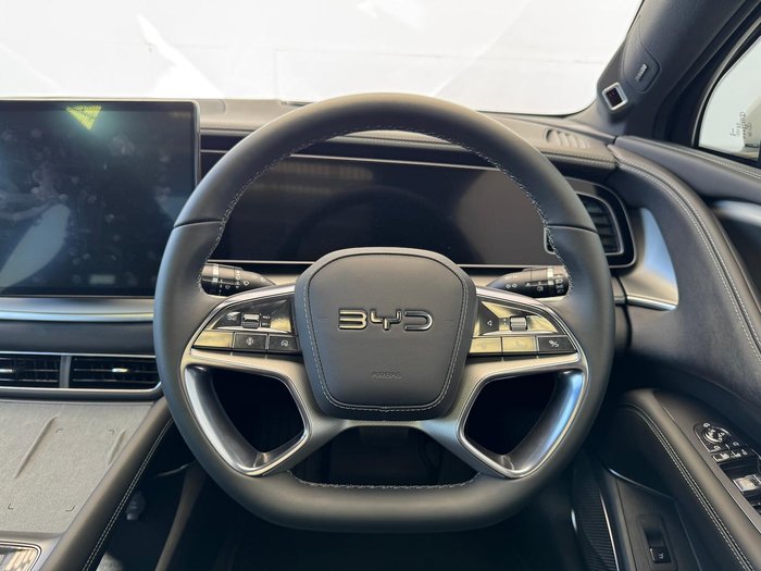 2025 BYD SEALION 7 Premium