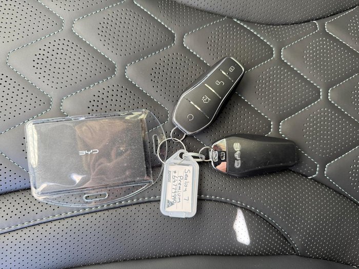 2025 BYD SEALION 7 Premium