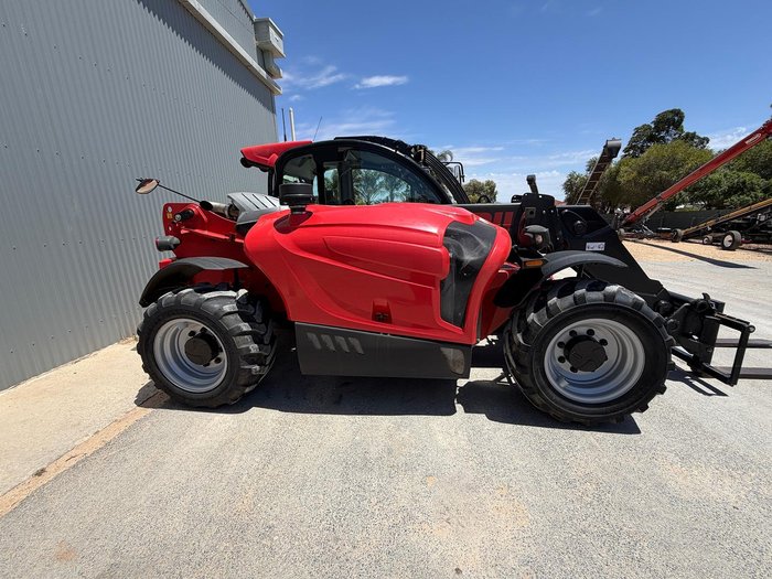 2021 Manitou Mlt630-105Vcp RED