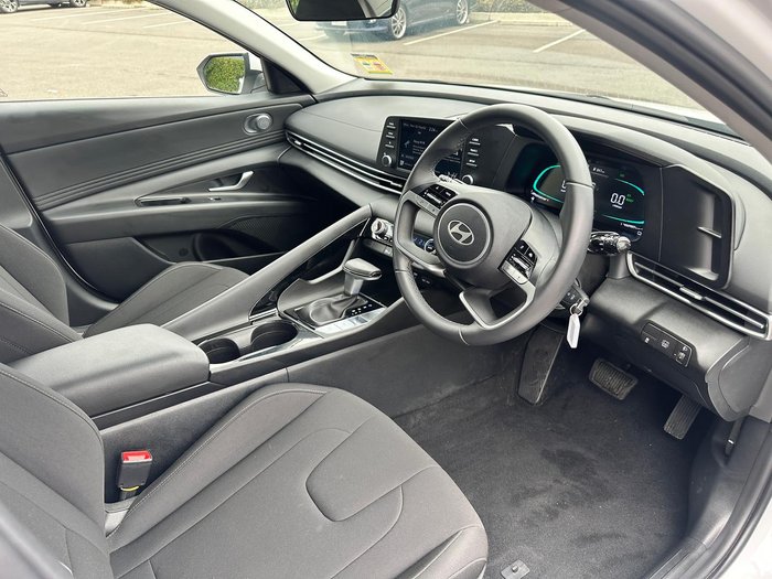 2025 Hyundai i30 Hybrid