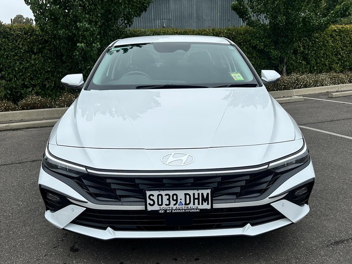 2025 Hyundai i30 Hybrid