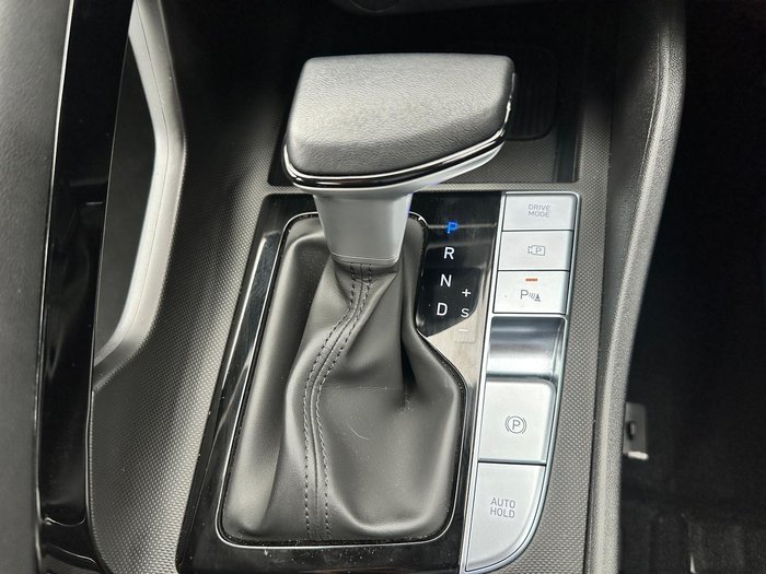 2025 Hyundai i30 Hybrid