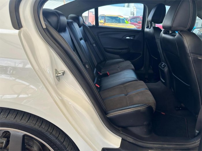 2015 Holden Commodore SV6 VF MY15 Heron White