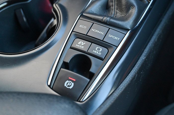 2019 Toyota Camry Ascent AXVH71R Blacksmith Bronze