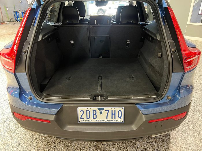 2019 Volvo XC40 T5 R-Design