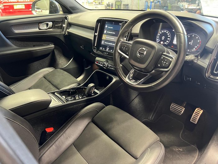 2019 Volvo XC40 T5 R-Design MY19 AWD Bursting Blue