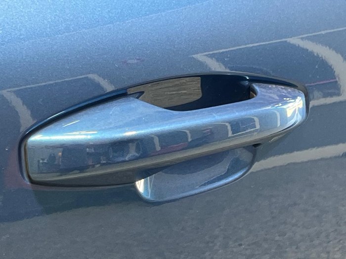 2019 Volvo XC40 T5 R-Design MY19 AWD Bursting Blue