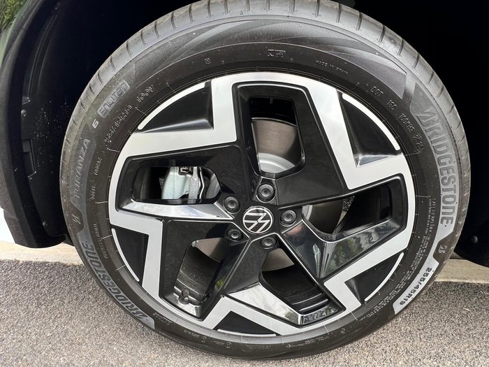 2025 Volkswagen Tiguan 150TSI R-Line