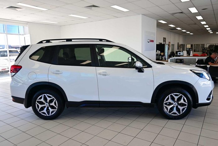 2024 Subaru Forester 2.5i