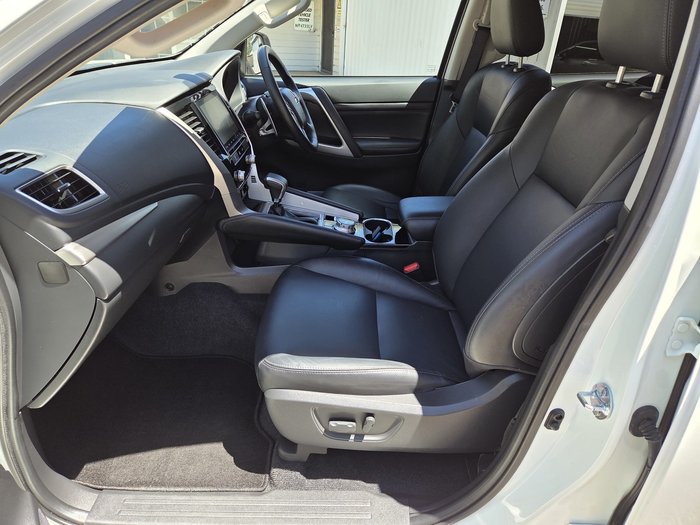 2020 Mitsubishi Pajero Sport