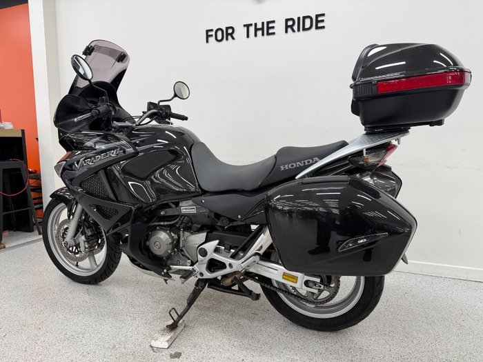 2008 Honda XL1000V VARADERO Black