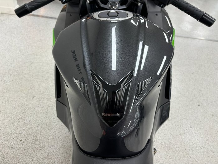 2025 Kawasaki NINJA 500 Black