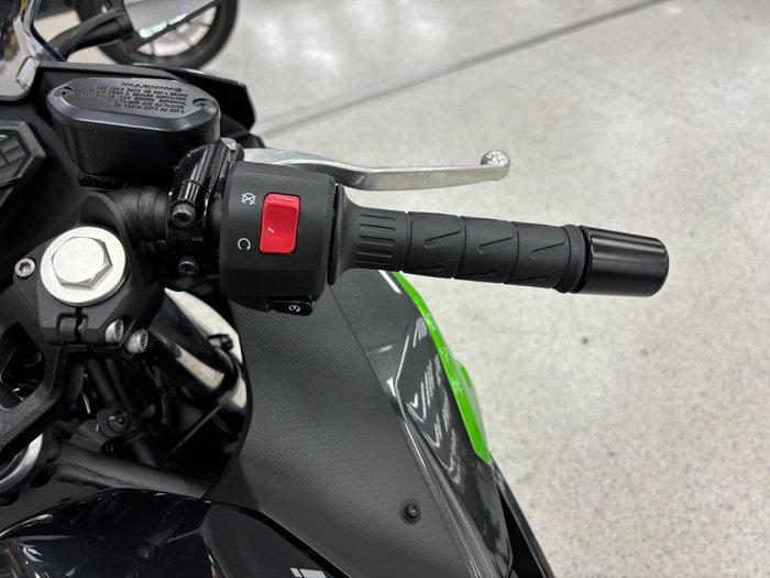 2025 Kawasaki NINJA 500 Black