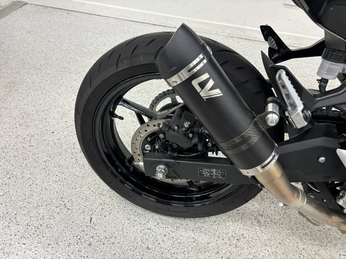 2025 Kawasaki NINJA 500 Black