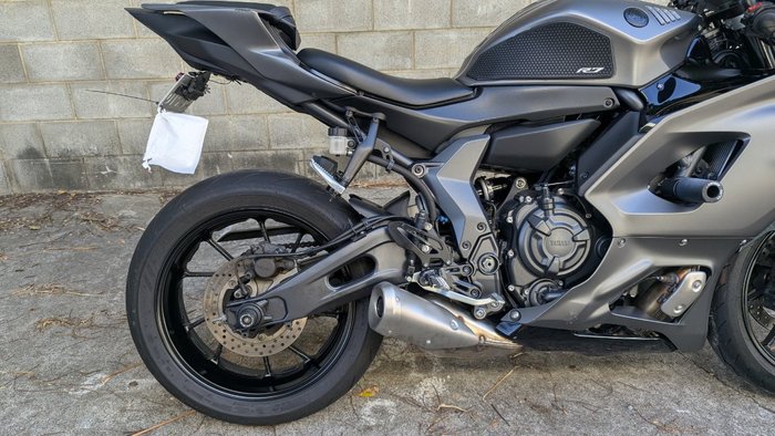 2024 Yamaha YZF-R7LA Grey