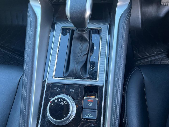 2022 Mitsubishi Pajero Sport Exceed