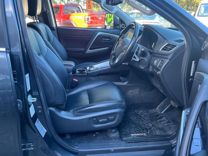 2022 Mitsubishi Pajero Sport Exceed