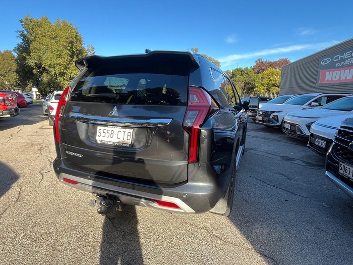 2022 Mitsubishi Pajero Sport Exceed