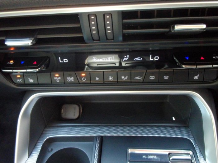 2024 Mazda CX-80 D50e Touring