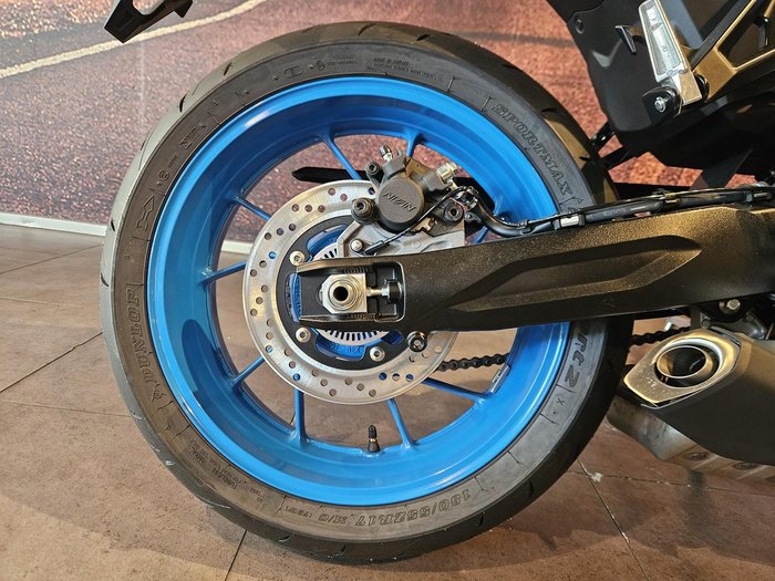 2025 Suzuki GSX-8S GSX-S Black