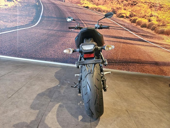 2025 Suzuki GSX-8S GSX-S Black