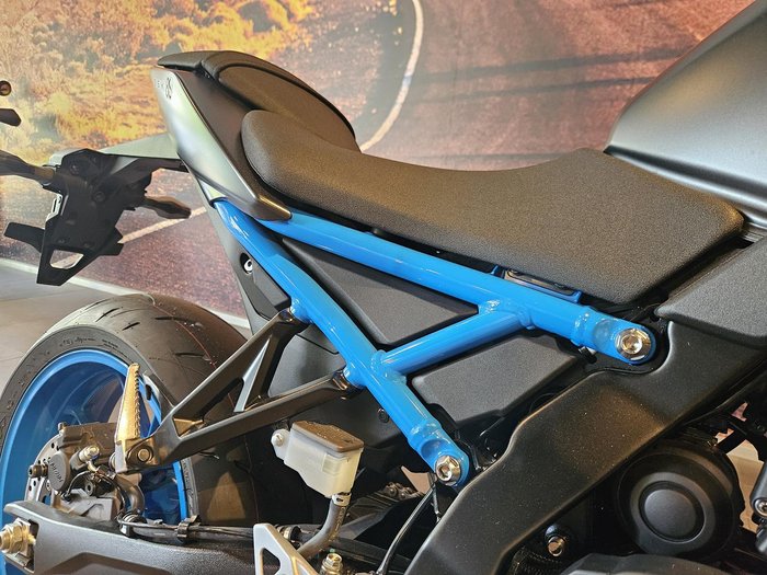 2025 Suzuki GSX-8S GSX-S Black