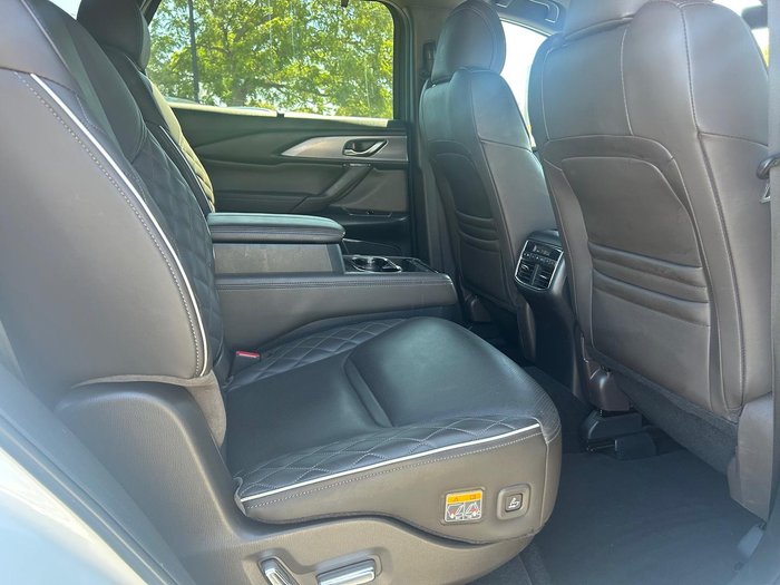 2021 Mazda CX-9 Azami LE