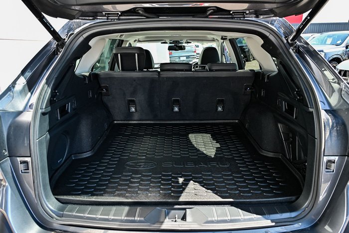 2025 Subaru Outback AWD Touring XT