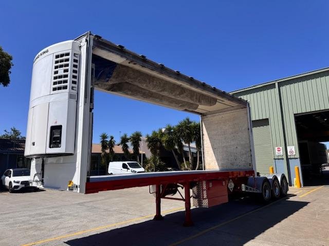 2006 Vawdrey St3 Lead A 12 Pallet Refrigerated Wingliner