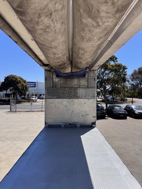 2006 Vawdrey St3 Lead A 12 Pallet Refrigerated Wingliner