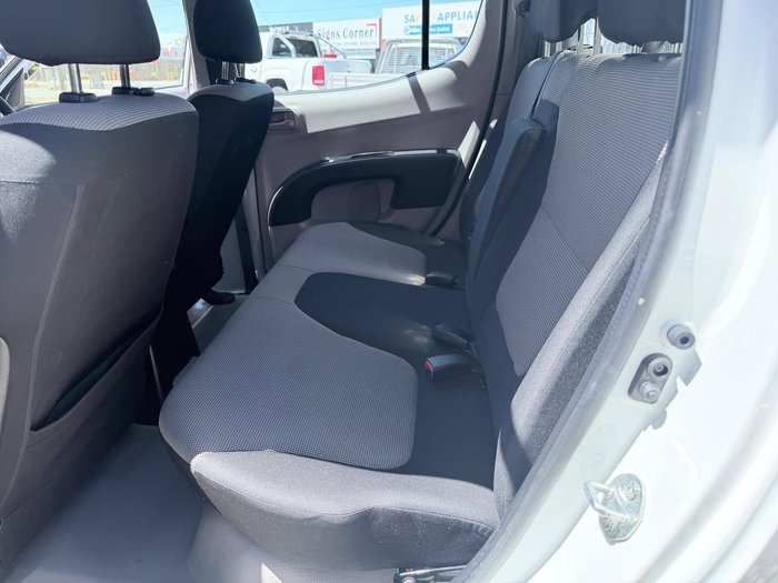 2015 Mitsubishi Triton GLX MN MY15 4X4 Dual Range White