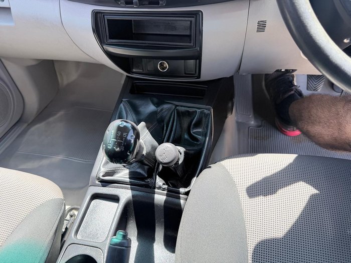 2015 Mitsubishi Triton GLX MN MY15 4X4 Dual Range White