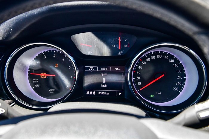 2019 Holden Commodore RS