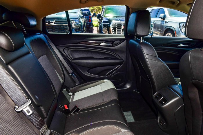 2019 Holden Commodore RS