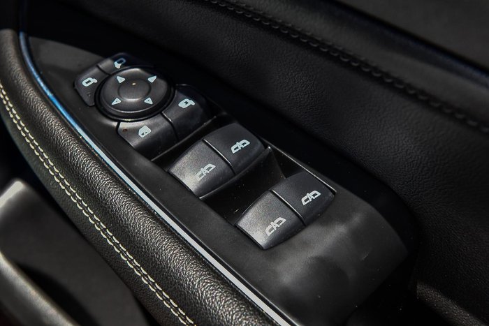 2019 Holden Commodore RS