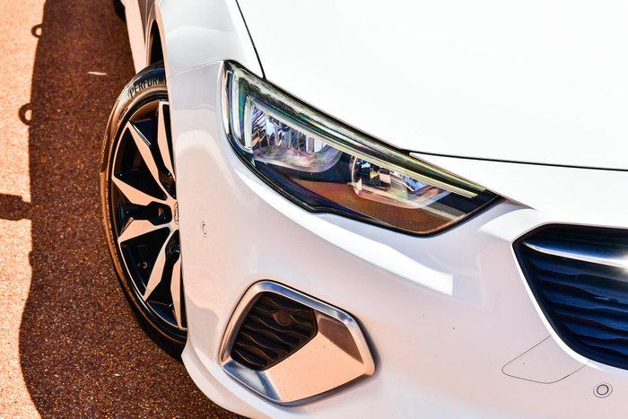 2019 Holden Commodore RS