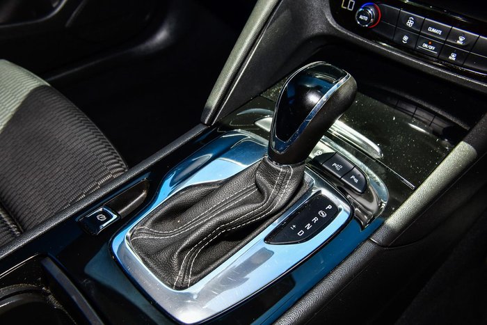 2019 Holden Commodore RS