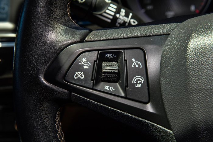 2019 Holden Commodore RS