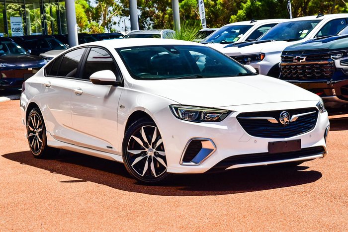 2019 Holden Commodore RS