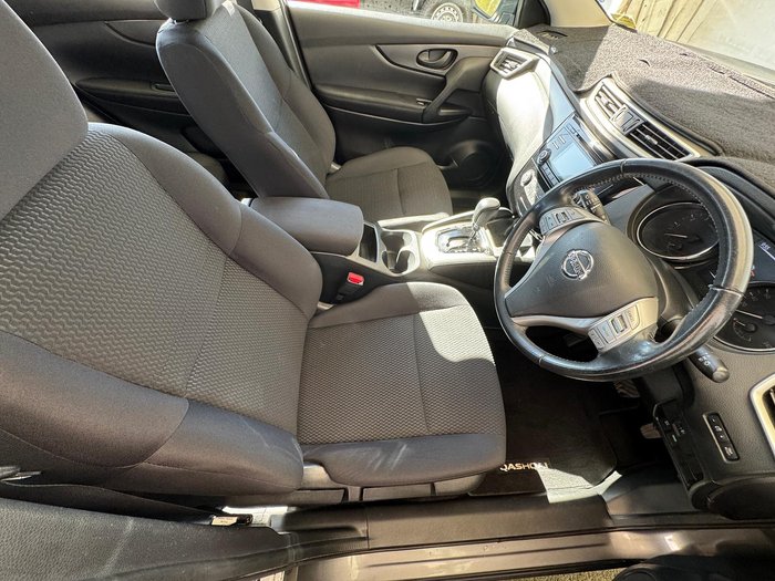 2016 Nissan QASHQAI ST