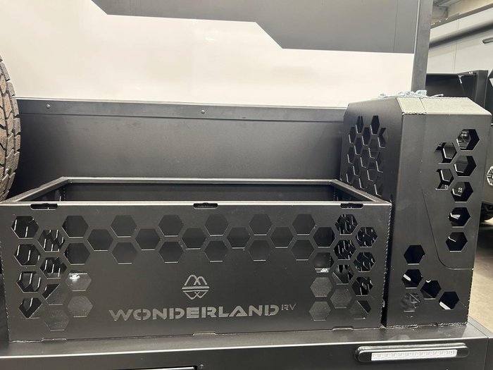 2026 Wonderland RV Hornet Quad Bunk