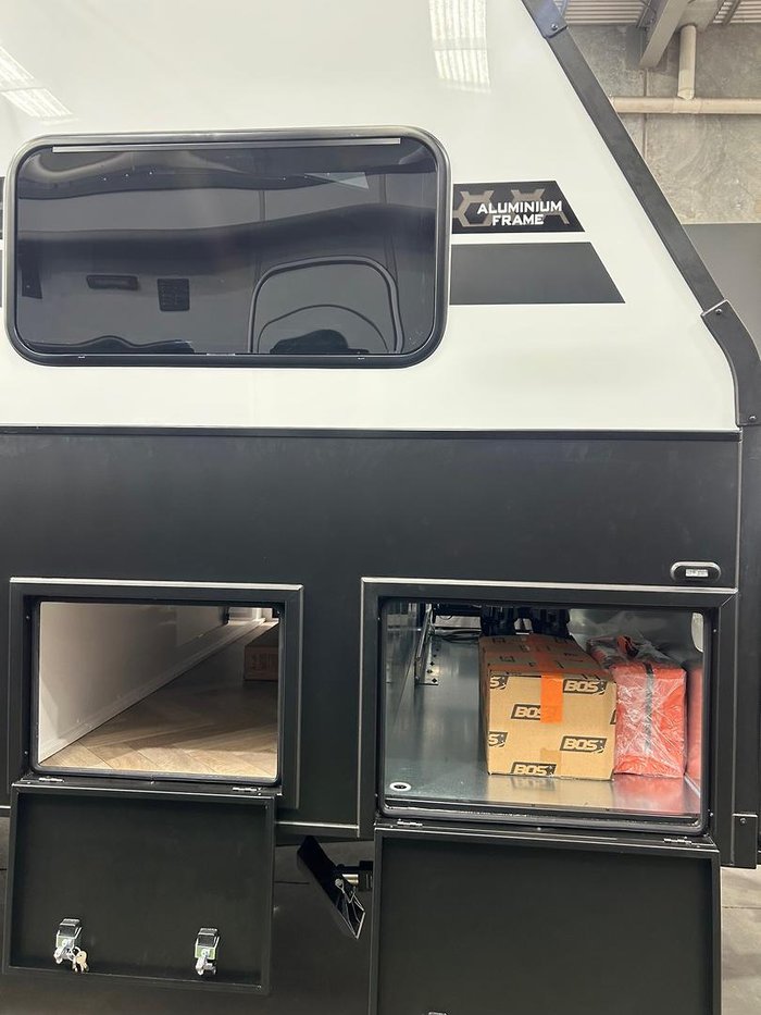 2026 Wonderland RV Hornet Quad Bunk