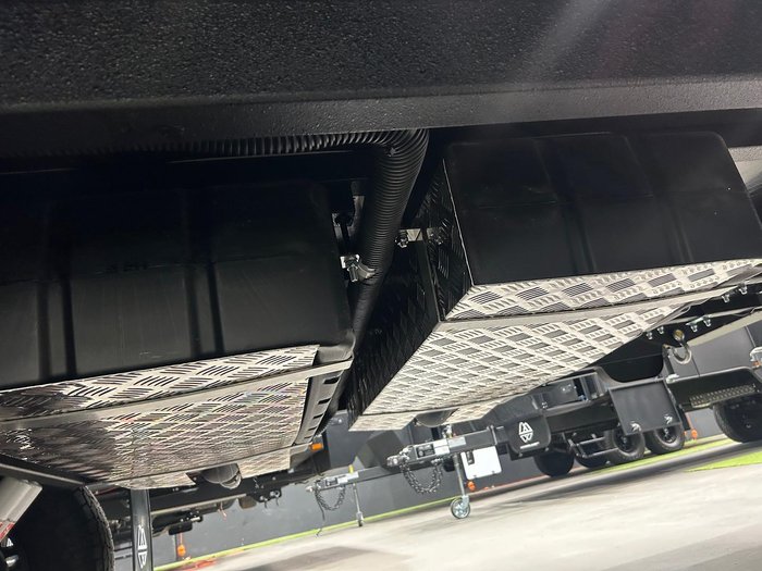 2026 Wonderland RV Hornet Quad Bunk