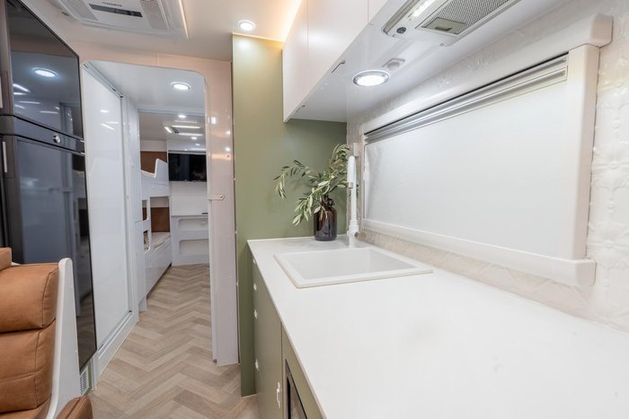 2026 Wonderland RV Hornet Quad Bunk