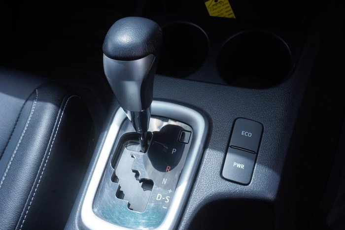 2022 Toyota Hilux SR5