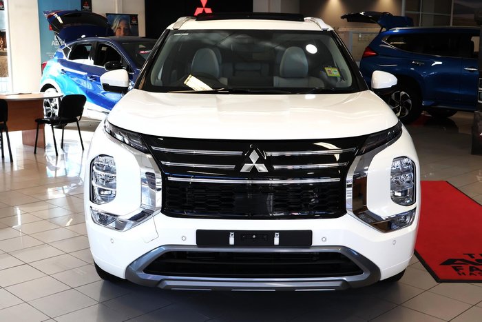 2025 Mitsubishi Outlander