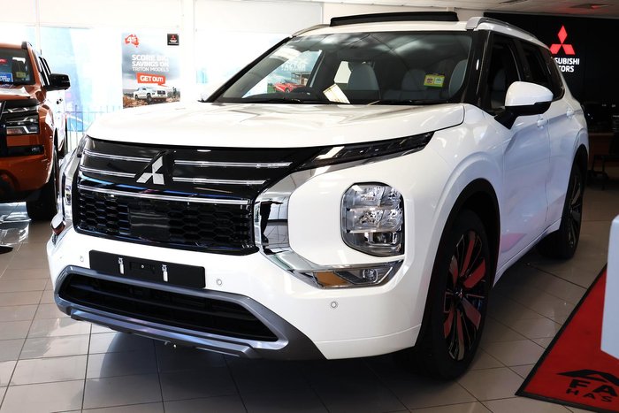 2025 Mitsubishi Outlander