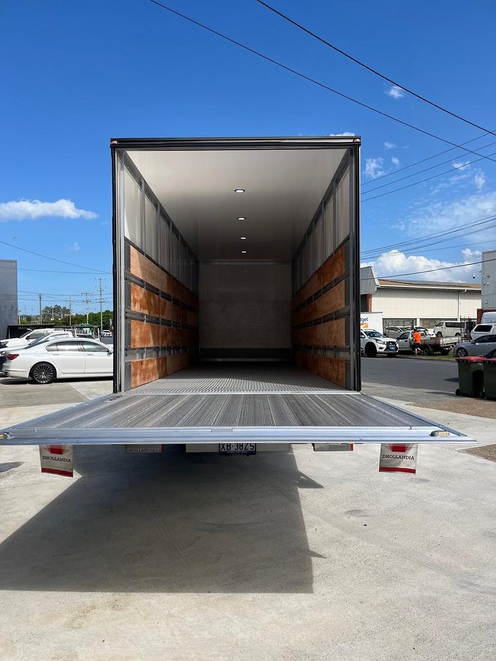 2025 Isuzu F Series FRR110-240 White