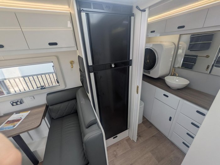 2026 JB Caravans Gator X (18'6)